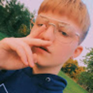 Meet your Posher, Alyn